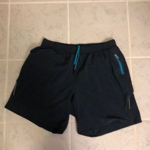 Lululemon Men’s size large surge short navy